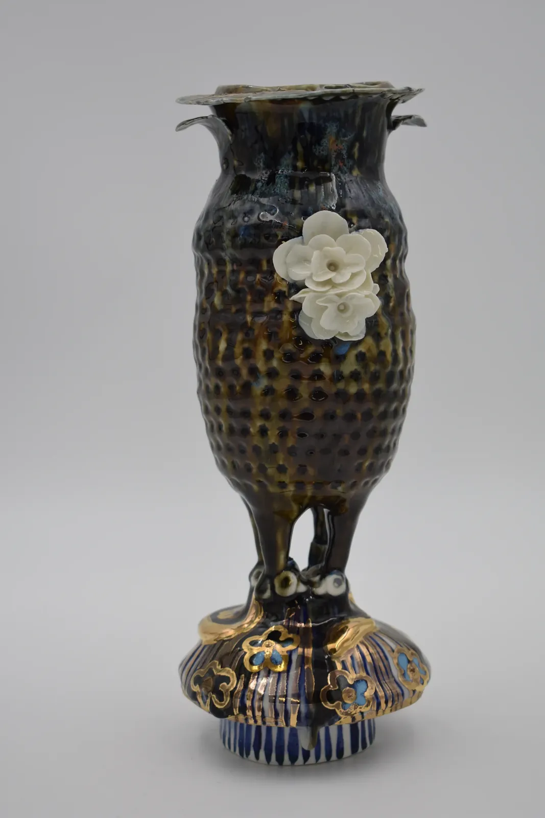Untitled Ceramic 03 by Lee-Ann Ormandy-Becker